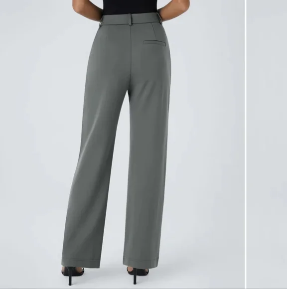 NWT Halara Flex High Waisted Zipper Side Pocket Straight Leg Pant Sz. XS - Picture 2 of 8